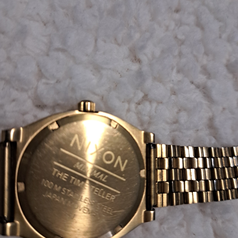 Nixon Men's Watch with Gold Band and Green Dial - Picture 2 of 3